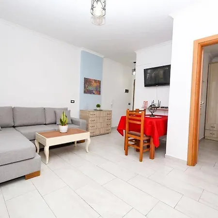 Keivin 3 * Vlorë